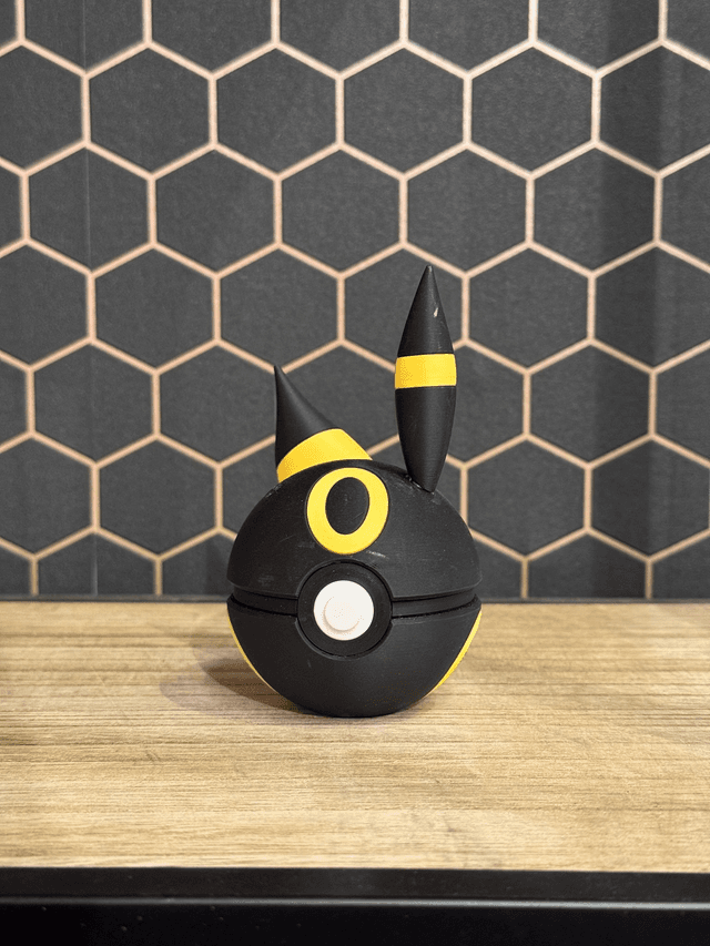 0197 - Umbreon ball